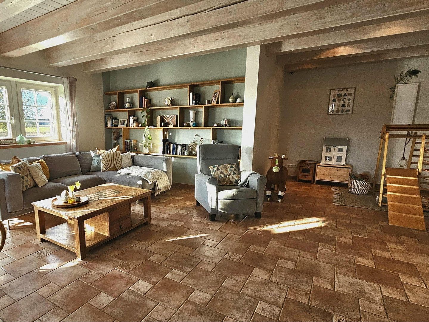 Prodej domu 255 m², pozemek 2.200 m², Wahrenholz, Dolní Sasko Prodej domu 255 m², pozemek 2.200 m², Wahrenholz, Dolní Sasko