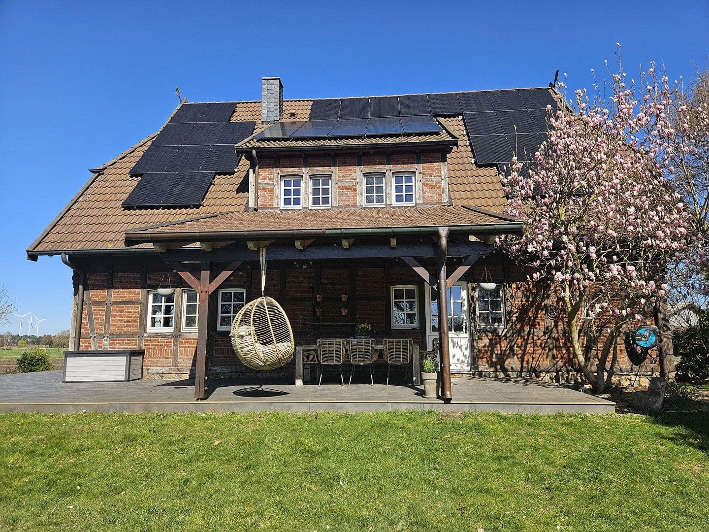 Prodej domu 255 m², pozemek 2.200 m², Wahrenholz, Dolní Sasko Prodej domu 255 m², pozemek 2.200 m², Wahrenholz, Dolní Sasko