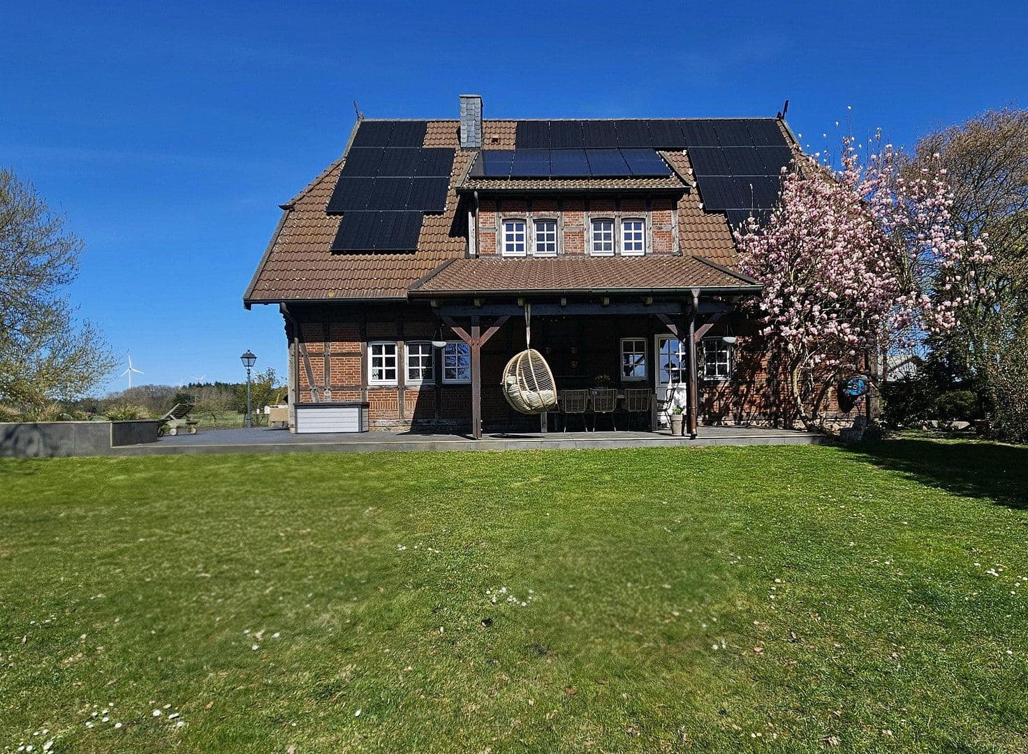 Prodej domu 255 m², pozemek 2.200 m², Wahrenholz, Dolní Sasko Prodej domu 255 m², pozemek 2.200 m², Wahrenholz, Dolní Sasko