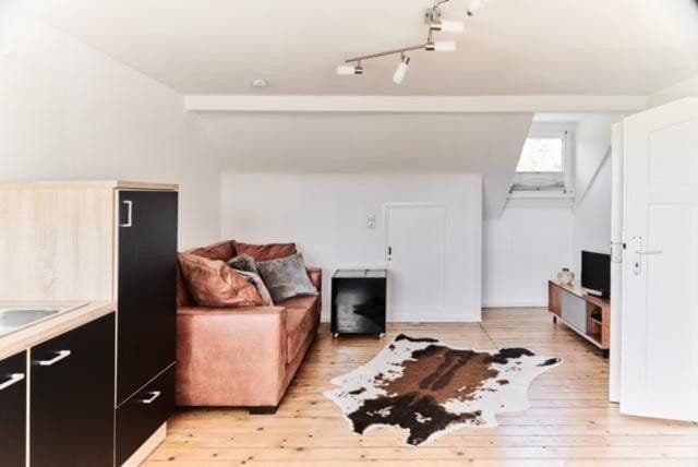 Pronájem bytu 2+1 62 m², Neustadt an der Weinstraße, Porýní-Falc Pronájem bytu 2+1 62 m², Neustadt an der Weinstraße, Porýní-Falc
