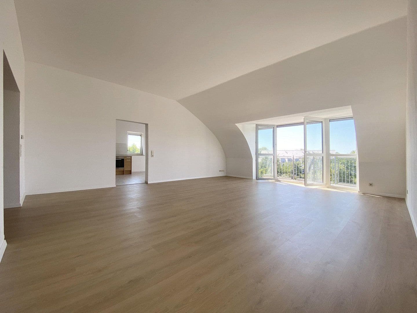 Pronájem bytu 3+1 116 m², Speyer, Porýní-Falc Pronájem bytu 3+1 116 m², Speyer, Porýní-Falc