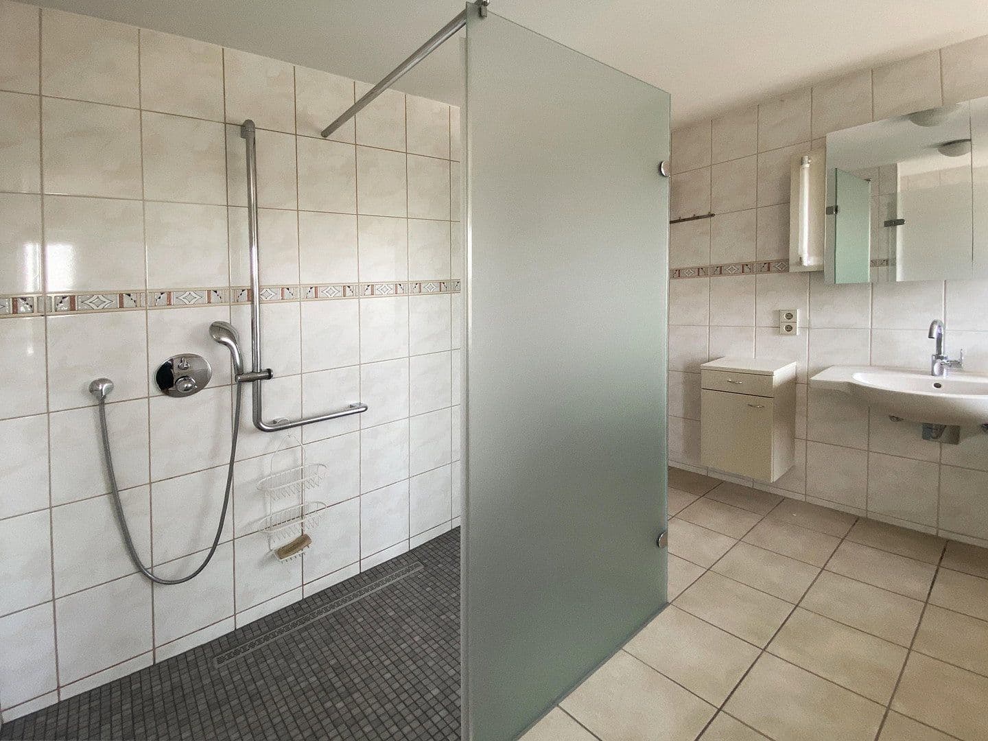 Pronájem bytu 3+1 116 m², Speyer, Porýní-Falc Pronájem bytu 3+1 116 m², Speyer, Porýní-Falc