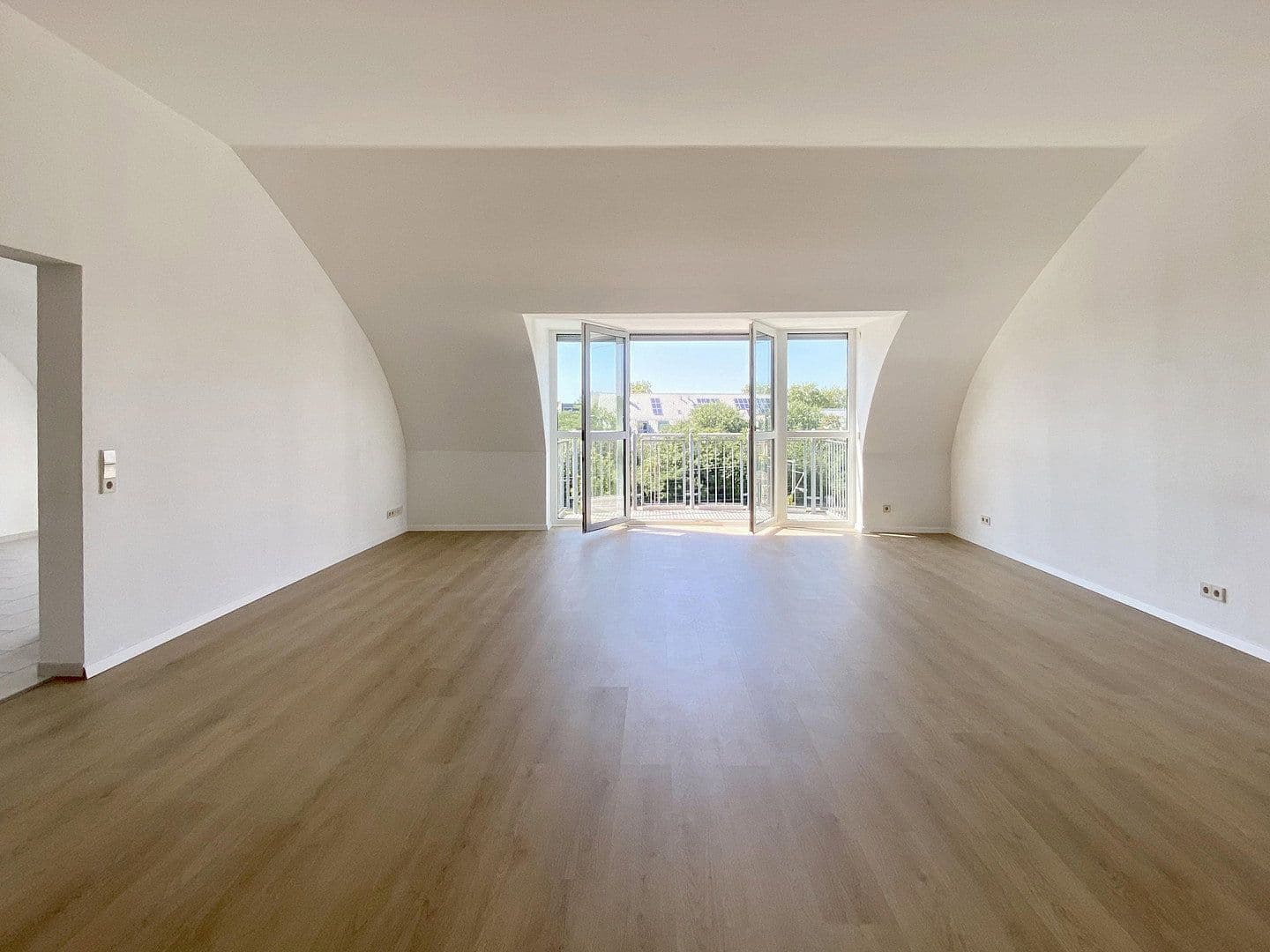 Pronájem bytu 3+1 116 m², Speyer, Porýní-Falc Pronájem bytu 3+1 116 m², Speyer, Porýní-Falc