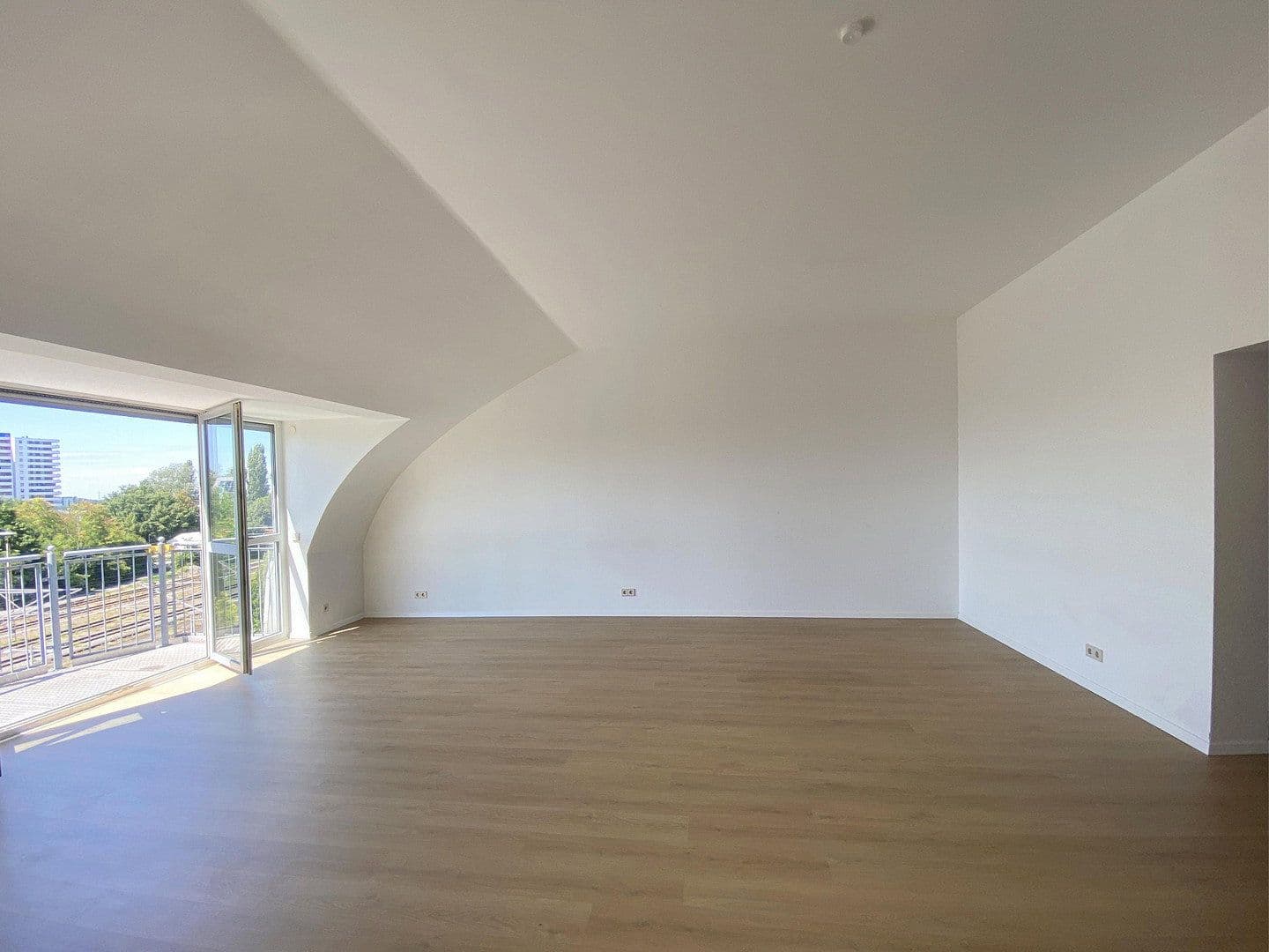 Pronájem bytu 3+1 116 m², Speyer, Porýní-Falc Pronájem bytu 3+1 116 m², Speyer, Porýní-Falc