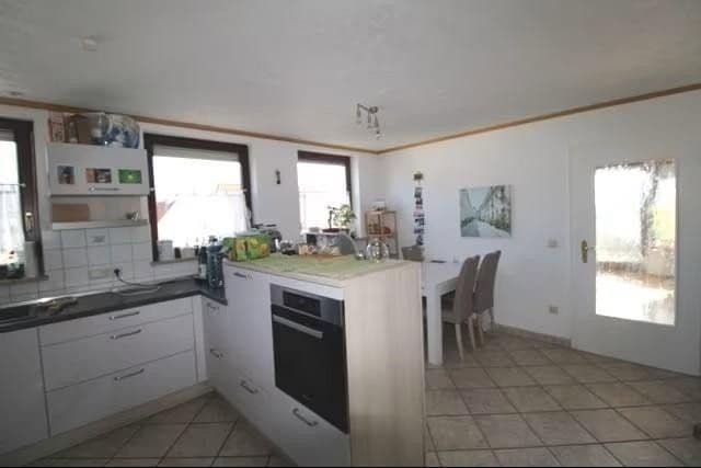 Prodej domu 317 m², pozemek 876 m², Burgkunstadt, Bavorsko Prodej domu 317 m², pozemek 876 m², Burgkunstadt, Bavorsko