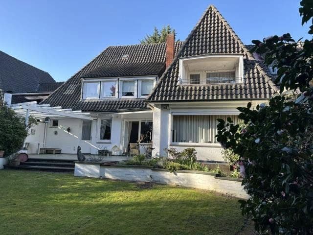 Prodej domu 175 m², pozemek 500 m², Bremen-Radio Bremen, Bremen Prodej domu 175 m², pozemek 500 m², Bremen-Radio Bremen, Bremen