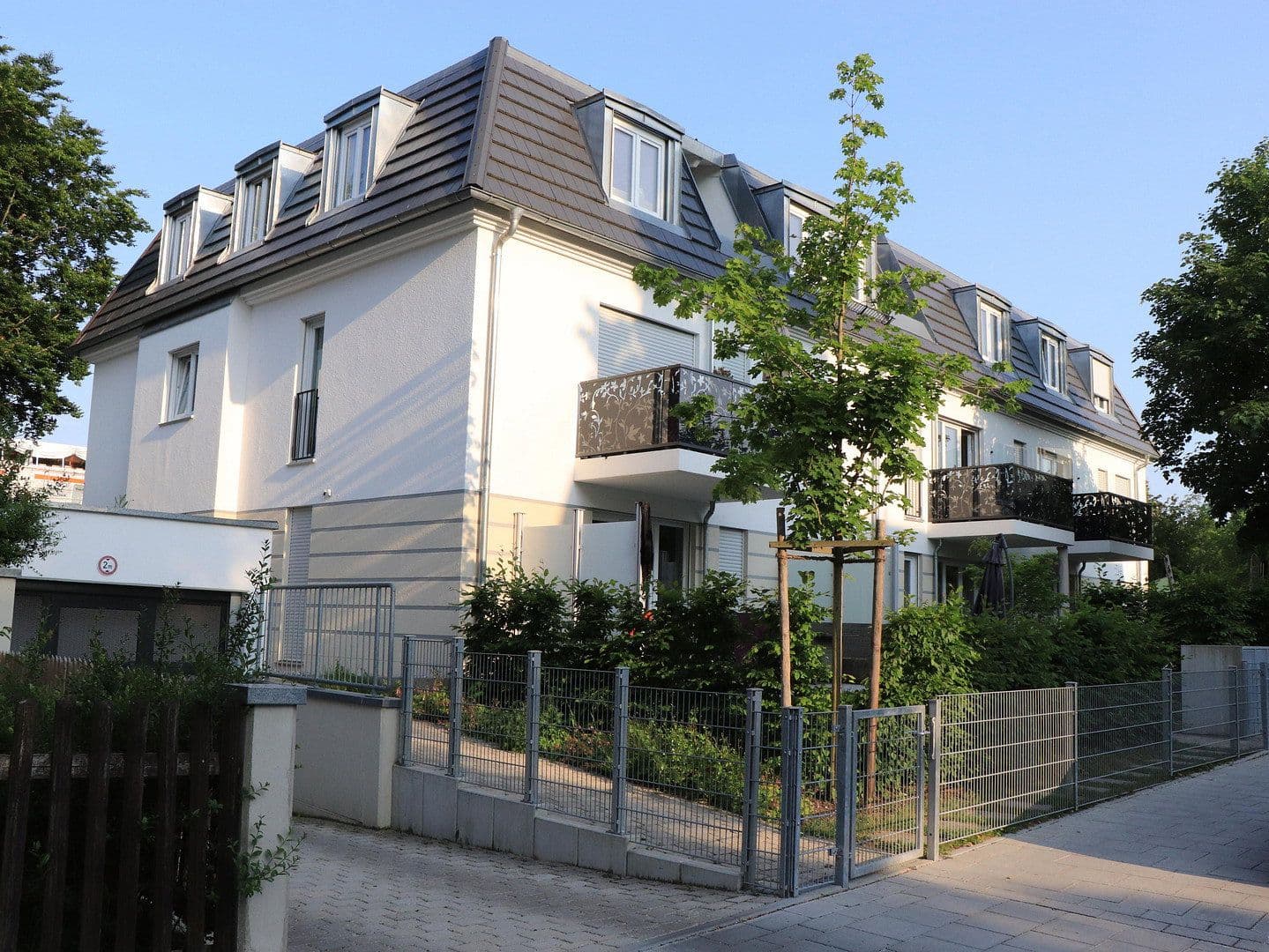 Pronájem bytu 2+1 56 m², Grossvenedigerstr. 55, München, Bavorsko Pronájem bytu 2+1 56 m², Grossvenedigerstr. 55, München, Bavorsko