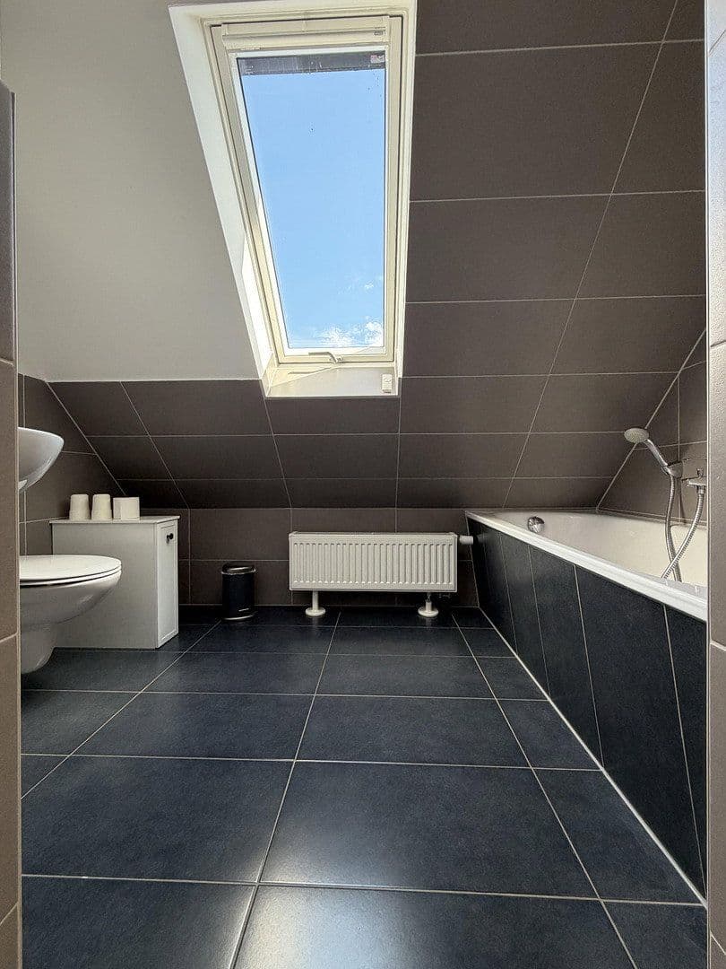 Prodej domu 150 m², pozemek 329 m², Unter den Kiefern 68, Röbel/Müritz, Mecklenburg-Vorpommern Prodej domu 150 m², pozemek 329 m², Unter den Kiefern 68, Röbel/Müritz, Mecklenburg-Vorpommern