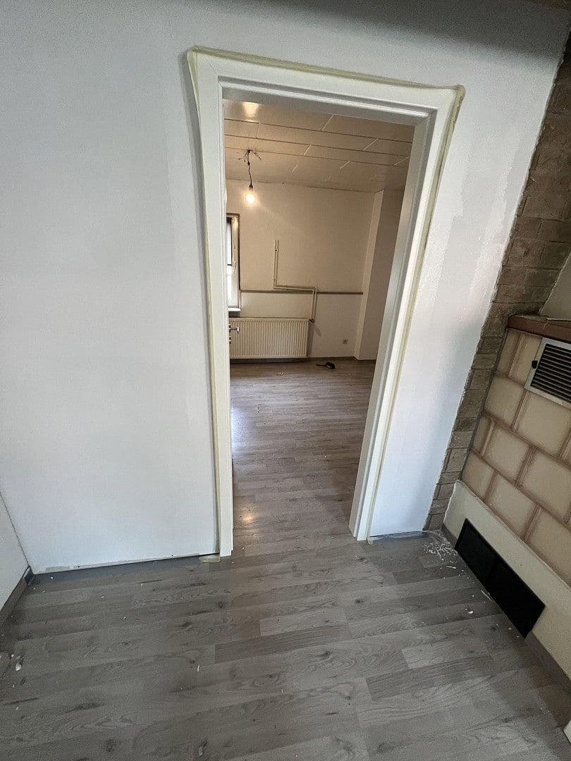 Pronájem bytu 4+1 114 m², Am breiten 2, Delligsen, Dolní Sasko Pronájem bytu 4+1 114 m², Am breiten 2, Delligsen, Dolní Sasko