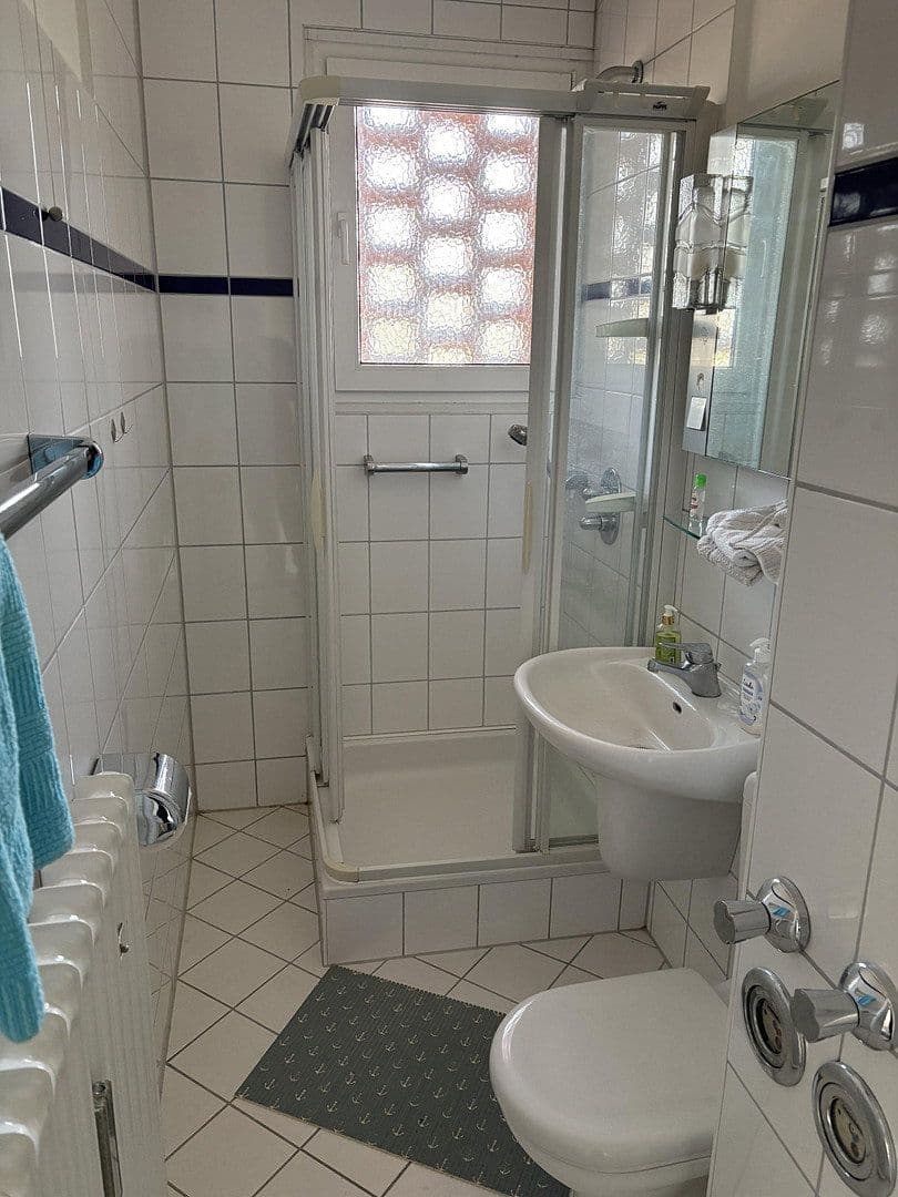 Prodej domu 400 m², pozemek 1.050 m², Bergisch Gladbach, Severní Porýní-Vestfálsko Prodej domu 400 m², pozemek 1.050 m², Bergisch Gladbach, Severní Porýní-Vestfálsko
