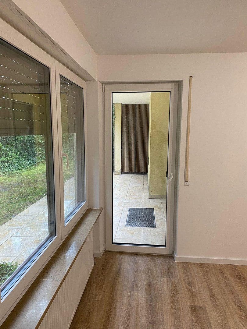 Prodej bytu 4+1 80 m², Karl-Speier-Str. 56, Neumarkt in der Oberpfalz, Bavorsko Prodej bytu 4+1 80 m², Karl-Speier-Str. 56, Neumarkt in der Oberpfalz, Bavorsko