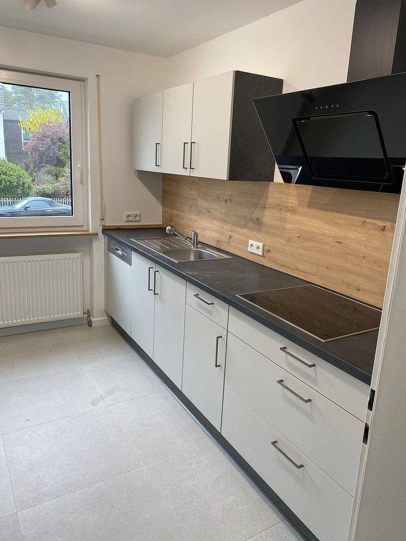 Prodej bytu 4+1 80 m², Karl-Speier-Str. 56, Neumarkt in der Oberpfalz, Bavorsko Prodej bytu 4+1 80 m², Karl-Speier-Str. 56, Neumarkt in der Oberpfalz, Bavorsko