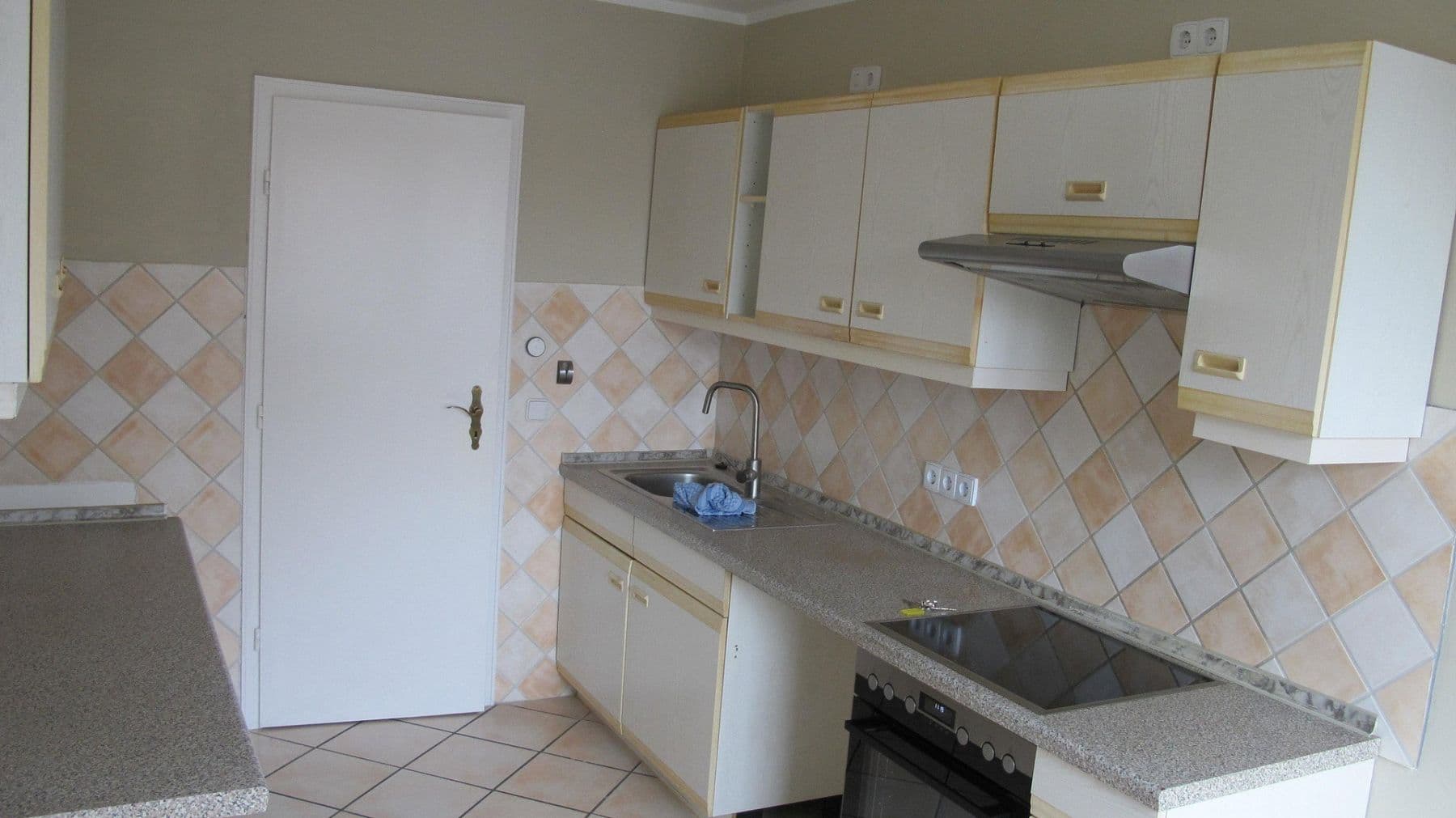 Prodej bytu 3+1 80 m², Avenue Sankt Sebastien, Glinde, Šlesvicko-Holštýnsko Prodej bytu 3+1 80 m², Avenue Sankt Sebastien, Glinde, Šlesvicko-Holštýnsko