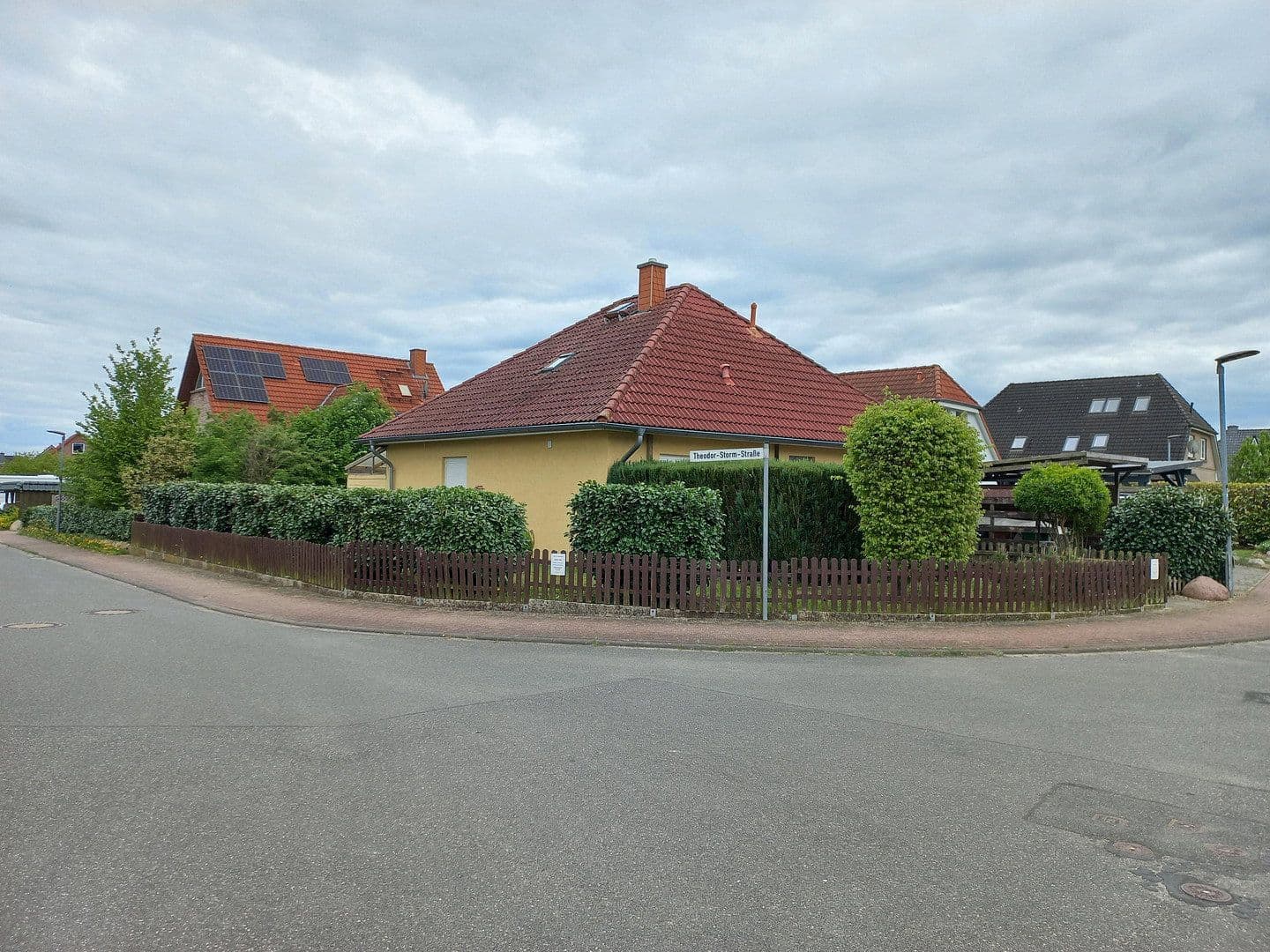 Prodej domu 122 m², pozemek 456 m², Ascheberg, Šlesvicko-Holštýnsko Prodej domu 122 m², pozemek 456 m², Ascheberg, Šlesvicko-Holštýnsko