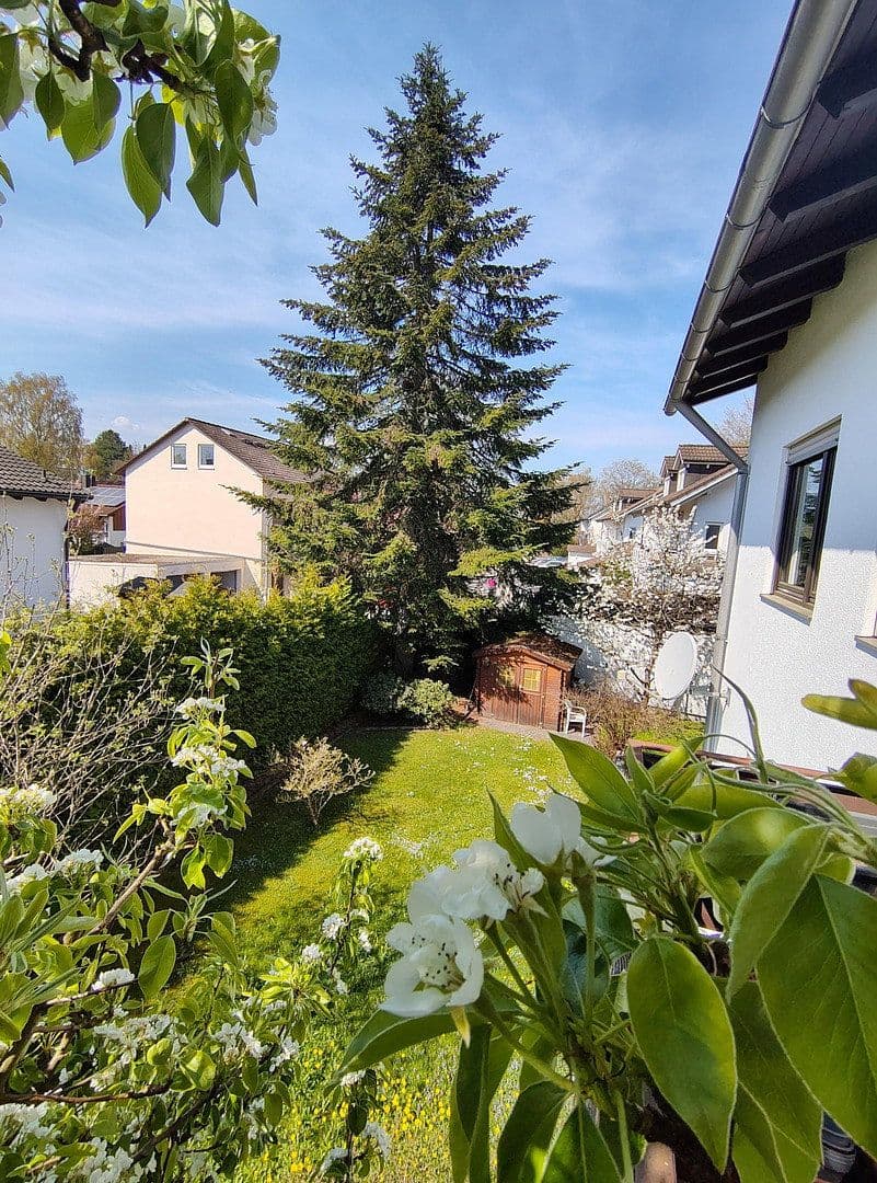 Prodej domu 230 m², pozemek 837 m², Gröbenzell, Bavorsko Prodej domu 230 m², pozemek 837 m², Gröbenzell, Bavorsko