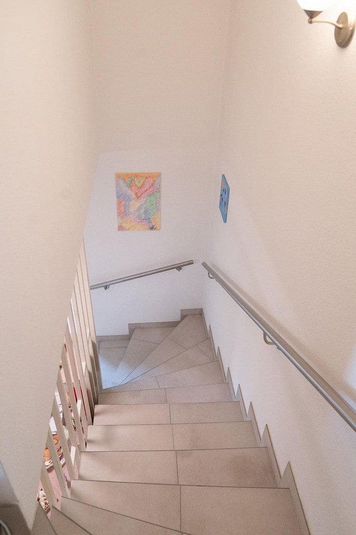 Prodej domu 116 m², pozemek 255 m², Nidderau, Hessen Prodej domu 116 m², pozemek 255 m², Nidderau, Hessen
