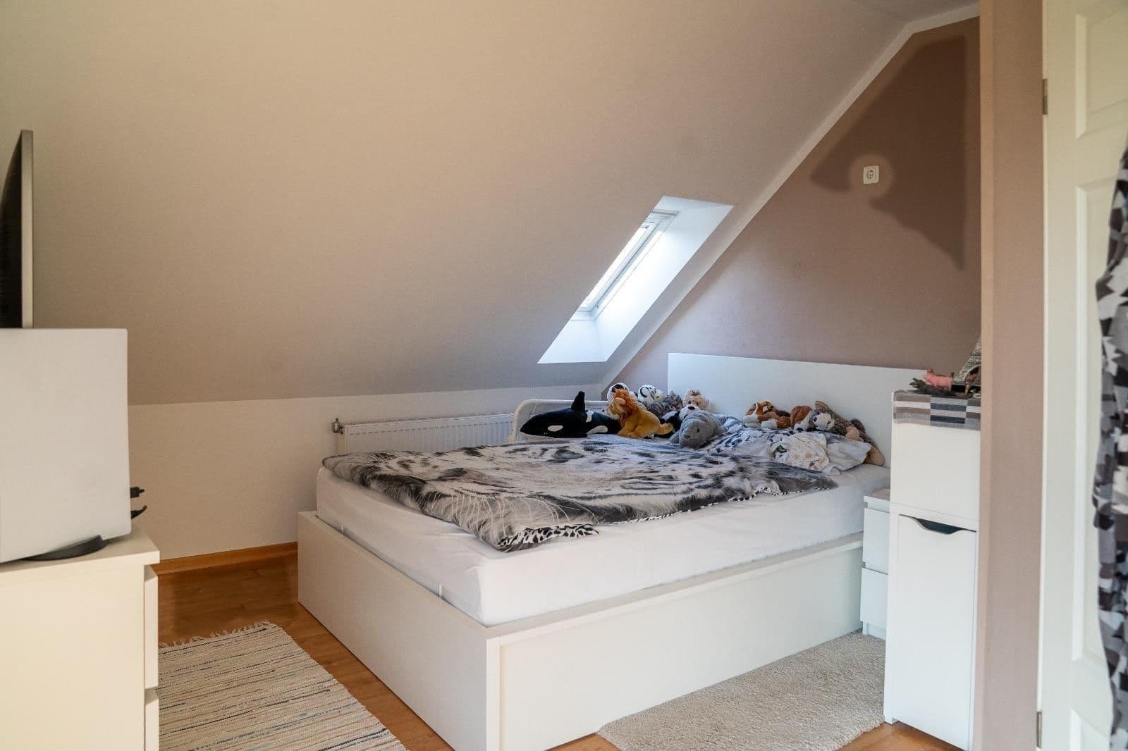 Prodej domu 116 m², pozemek 255 m², Nidderau, Hessen Prodej domu 116 m², pozemek 255 m², Nidderau, Hessen