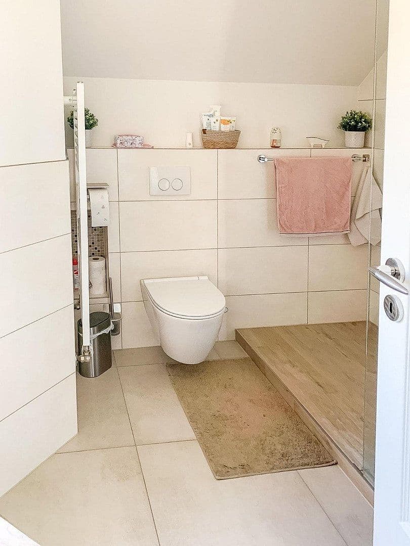 Prodej domu 116 m², pozemek 255 m², Nidderau, Hessen Prodej domu 116 m², pozemek 255 m², Nidderau, Hessen