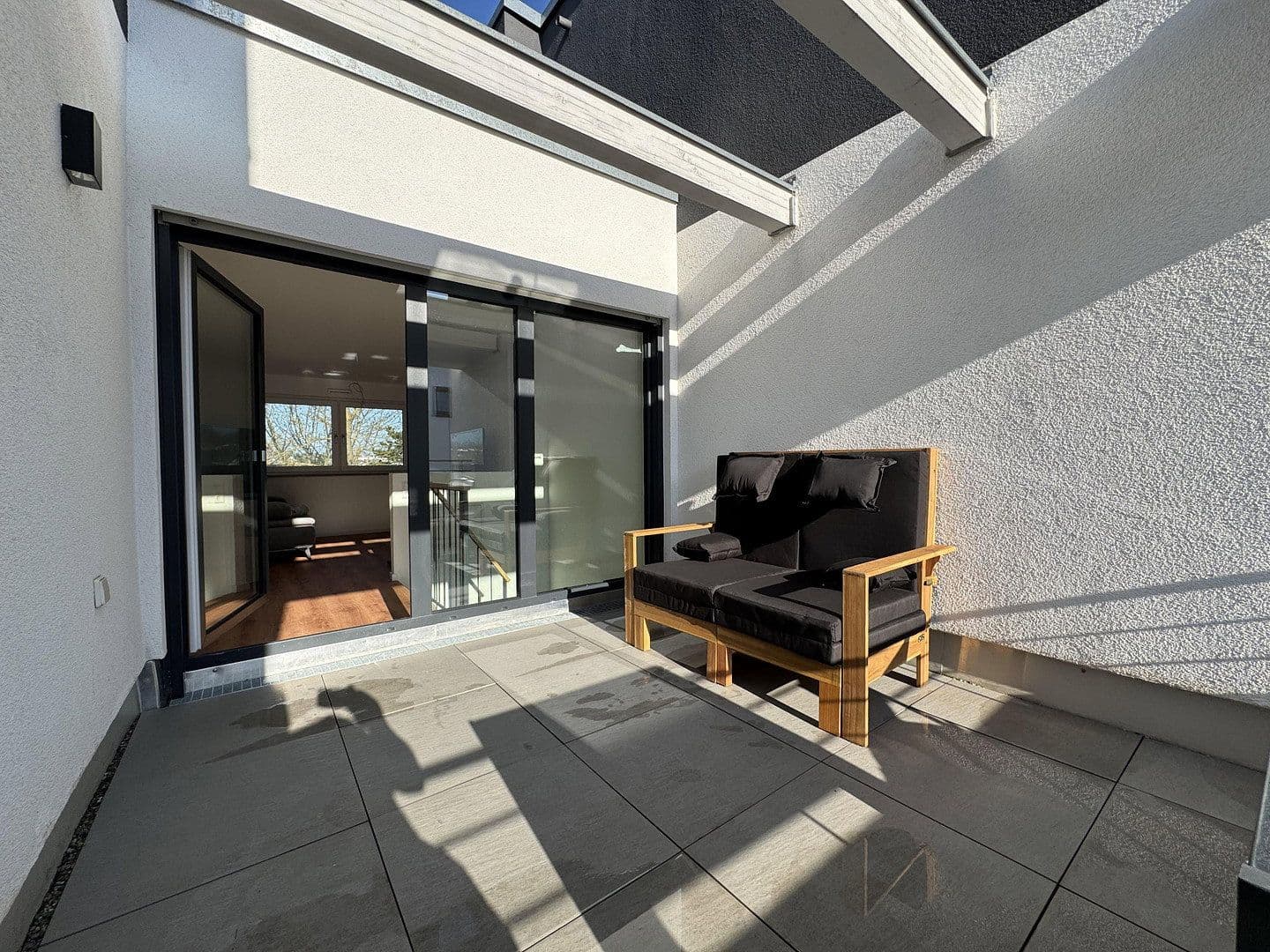 Prodej bytu 3+1 87 m², Albert-Schweitzer-Str. 6/2, Korntal-Münchingen, Bádensko-Württembersko Prodej bytu 3+1 87 m², Albert-Schweitzer-Str. 6/2, Korntal-Münchingen, Bádensko-Württembersko