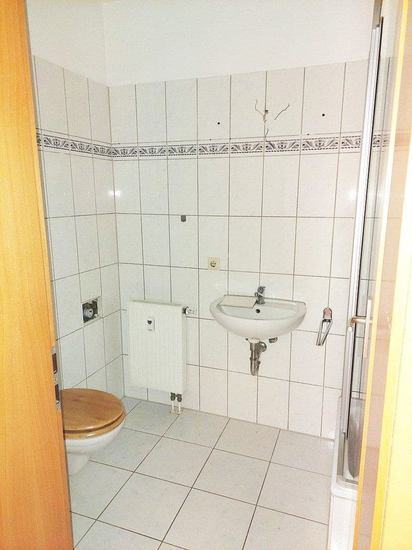 Pronájem bytu 2+1 56 m², Conrad Clauß Straße 20, Hohenstein-Ernstthal, Sasko Pronájem bytu 2+1 56 m², Conrad Clauß Straße 20, Hohenstein-Ernstthal, Sasko