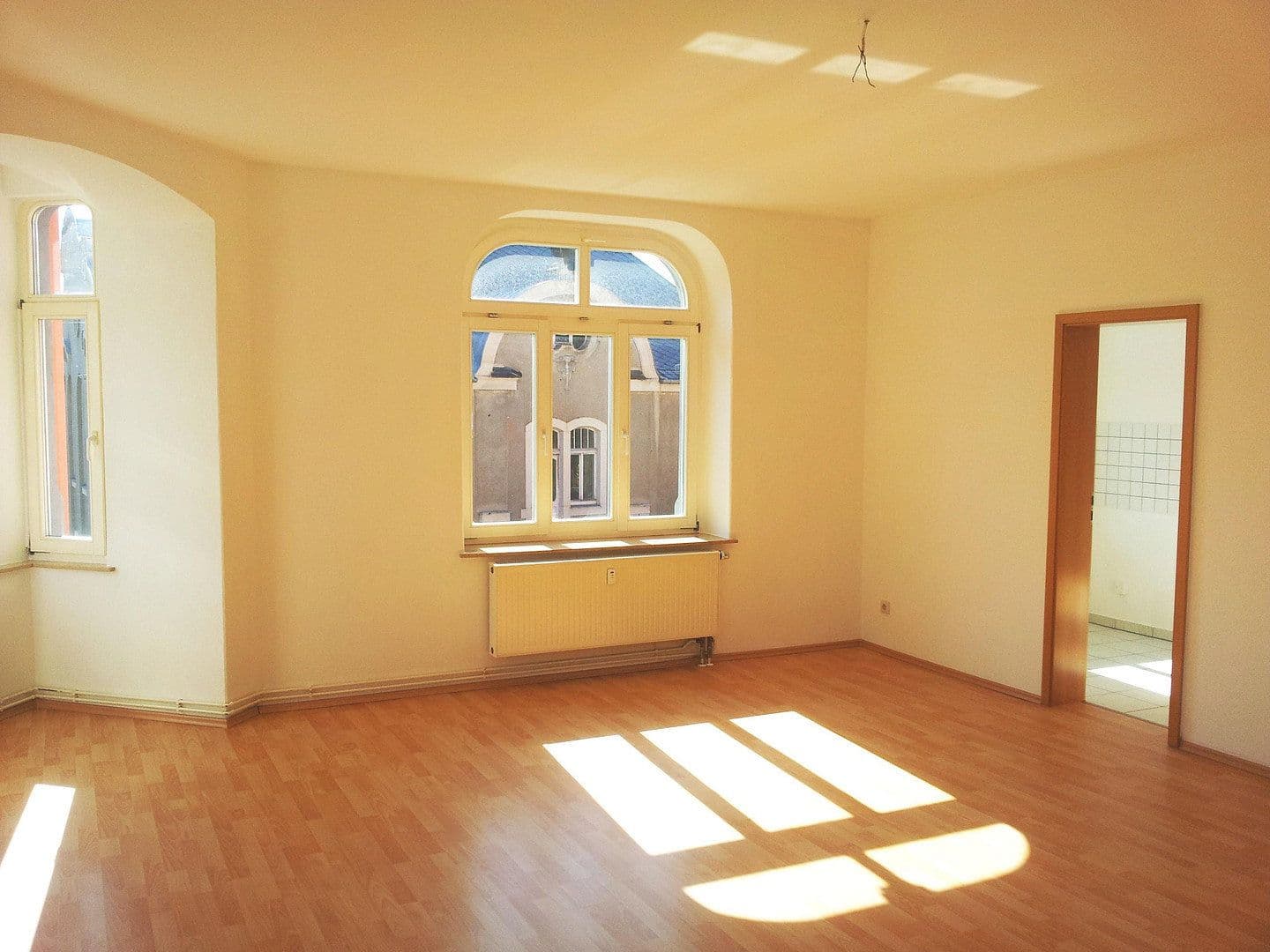 Pronájem bytu 2+1 56 m², Conrad Clauß Straße 20, Hohenstein-Ernstthal, Sasko Pronájem bytu 2+1 56 m², Conrad Clauß Straße 20, Hohenstein-Ernstthal, Sasko