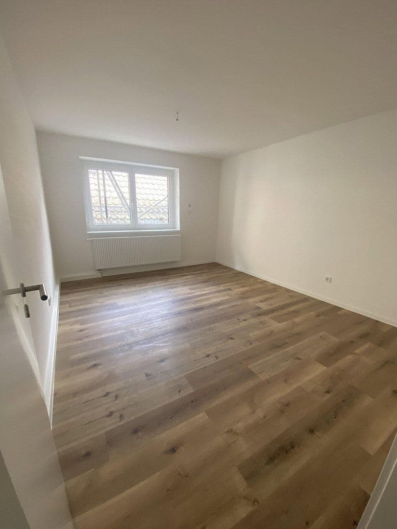 Pronájem bytu 3+1 75 m², Ebelsbach, Bavorsko Pronájem bytu 3+1 75 m², Ebelsbach, Bavorsko