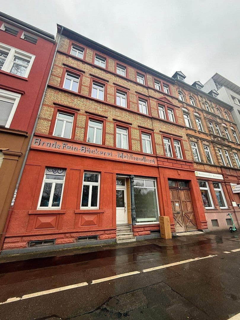Prodej bytu 4+1 106 m², Heidelberg, Bádensko-Württembersko Prodej bytu 4+1 106 m², Heidelberg, Bádensko-Württembersko