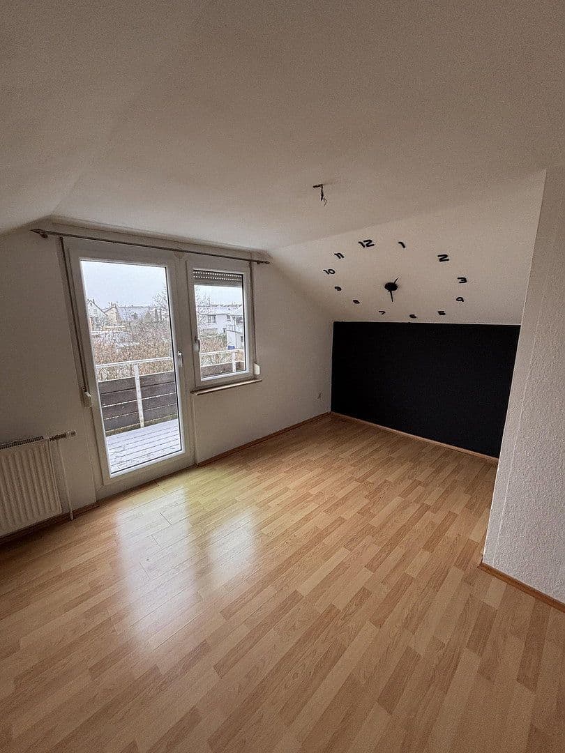 Pronájem bytu 2+1 40 m², Schwäbisch Gmünd, Bádensko-Württembersko Pronájem bytu 2+1 40 m², Schwäbisch Gmünd, Bádensko-Württembersko