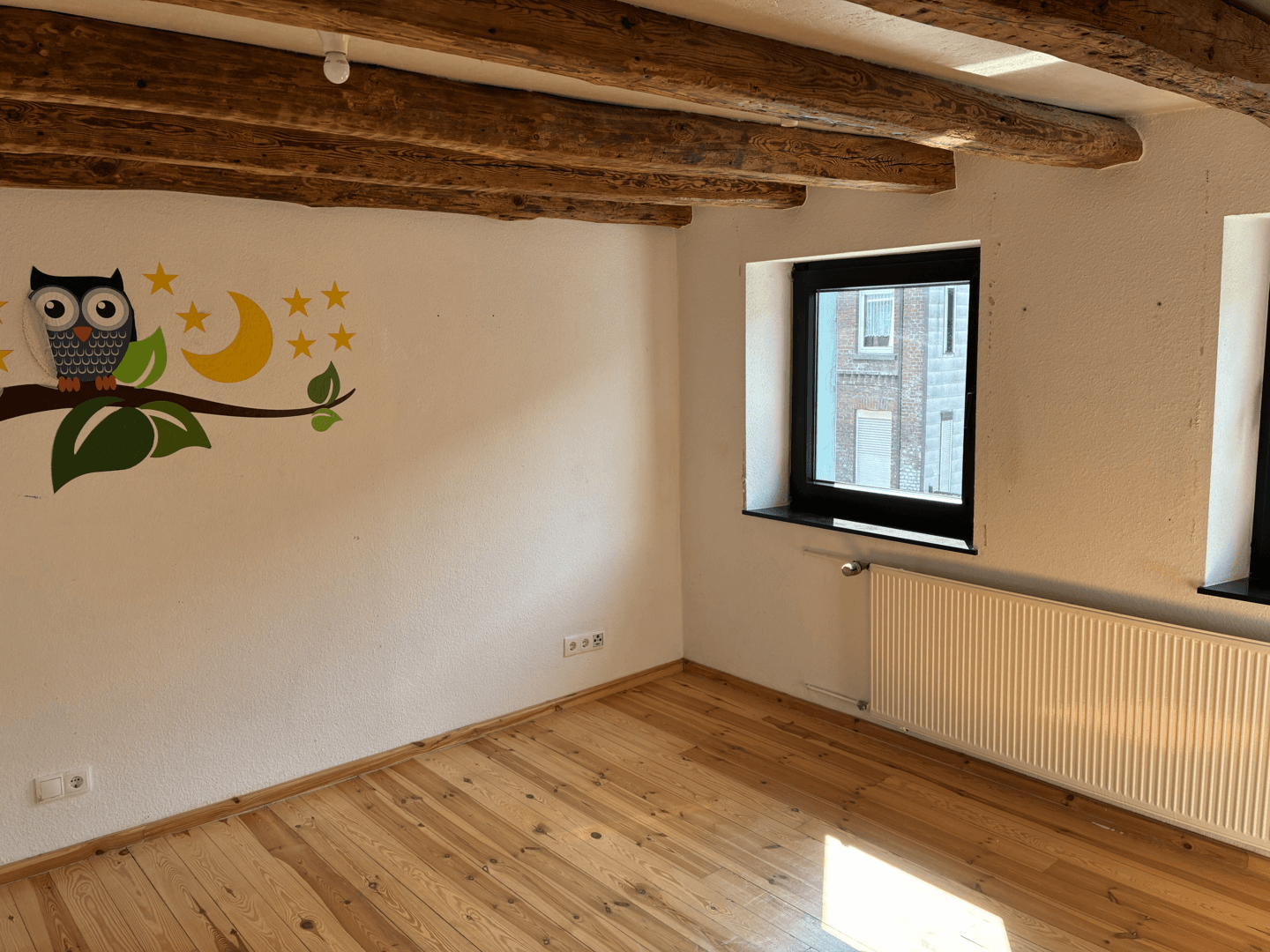 Prodej domu 116 m², pozemek 608 m², Düsseldorferstr. 5, Nettetal, Severní Porýní-Vestfálsko Prodej domu 116 m², pozemek 608 m², Düsseldorferstr. 5, Nettetal, Severní Porýní-Vestfálsko