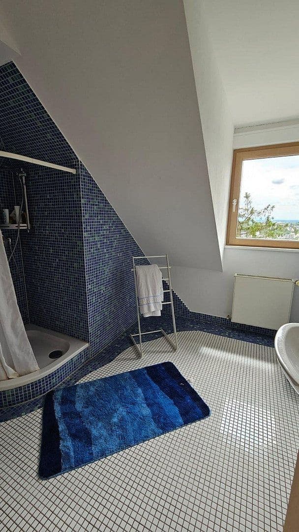 Pronájem domu 320 m², pozemek 730 m², Hofheim am Taunus, Hessen Pronájem domu 320 m², pozemek 730 m², Hofheim am Taunus, Hessen
