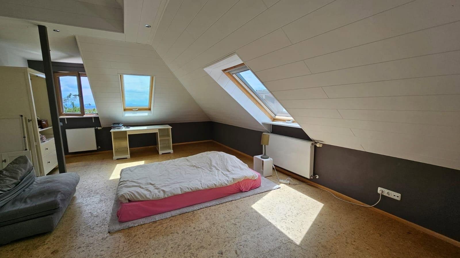 Pronájem domu 320 m², pozemek 730 m², Hofheim am Taunus, Hessen Pronájem domu 320 m², pozemek 730 m², Hofheim am Taunus, Hessen
