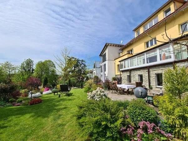 Pronájem domu 320 m², pozemek 730 m², Hofheim am Taunus, Hessen Pronájem domu 320 m², pozemek 730 m², Hofheim am Taunus, Hessen
