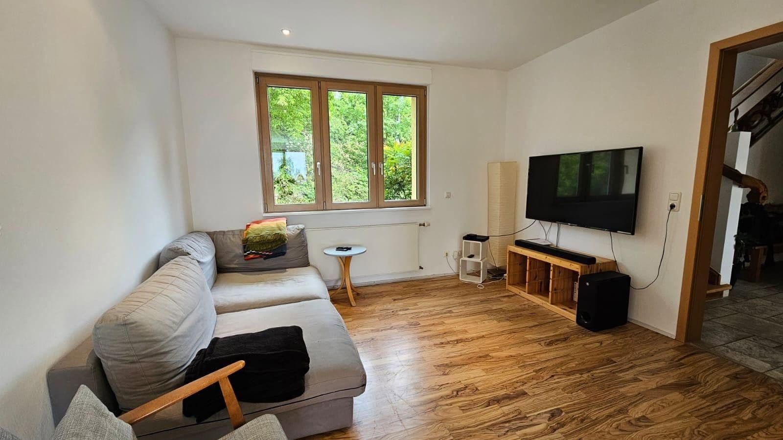 Pronájem domu 320 m², pozemek 730 m², Hofheim am Taunus, Hessen Pronájem domu 320 m², pozemek 730 m², Hofheim am Taunus, Hessen