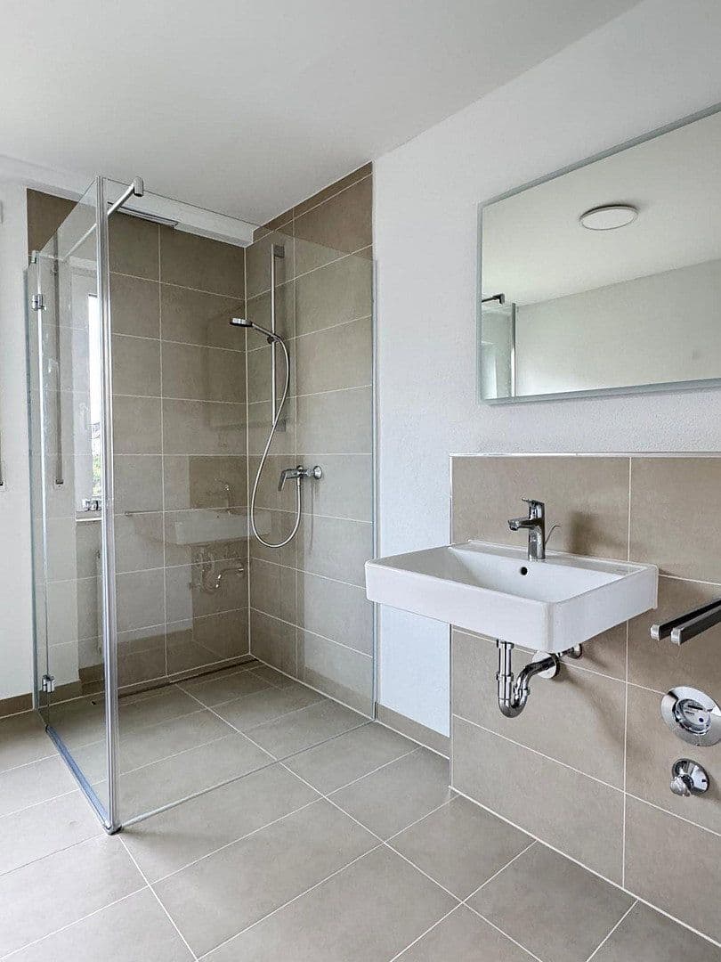 Prodej bytu 3+1 75 m², Friedrichshafen, Bádensko-Württembersko Prodej bytu 3+1 75 m², Friedrichshafen, Bádensko-Württembersko