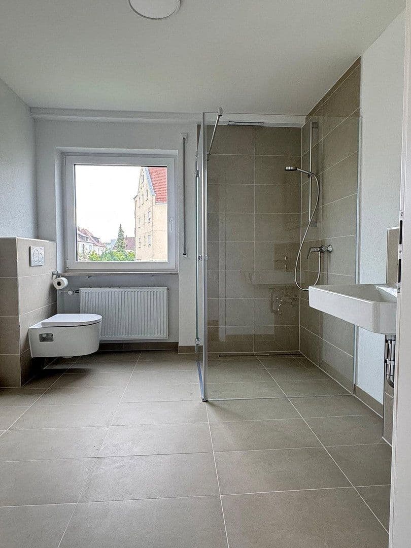 Prodej bytu 3+1 75 m², Friedrichshafen, Bádensko-Württembersko Prodej bytu 3+1 75 m², Friedrichshafen, Bádensko-Württembersko