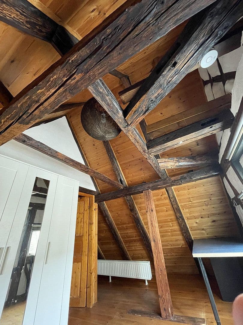 Pronájem bytu 6+1 125 m², Vordere Schmiedgasse 9, Schwäbisch Gmünd, Bádensko-Württembersko Pronájem bytu 6+1 125 m², Vordere Schmiedgasse 9, Schwäbisch Gmünd, Bádensko-Württembersko