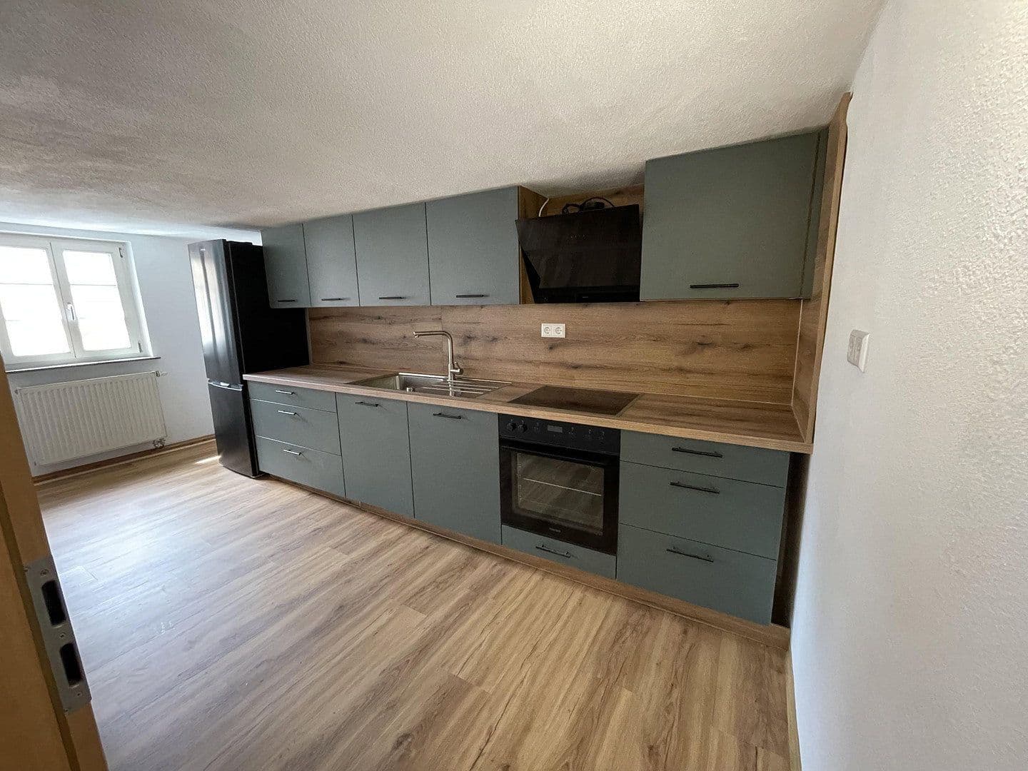 Pronájem bytu 6+1 125 m², Vordere Schmiedgasse 9, Schwäbisch Gmünd, Bádensko-Württembersko Pronájem bytu 6+1 125 m², Vordere Schmiedgasse 9, Schwäbisch Gmünd, Bádensko-Württembersko