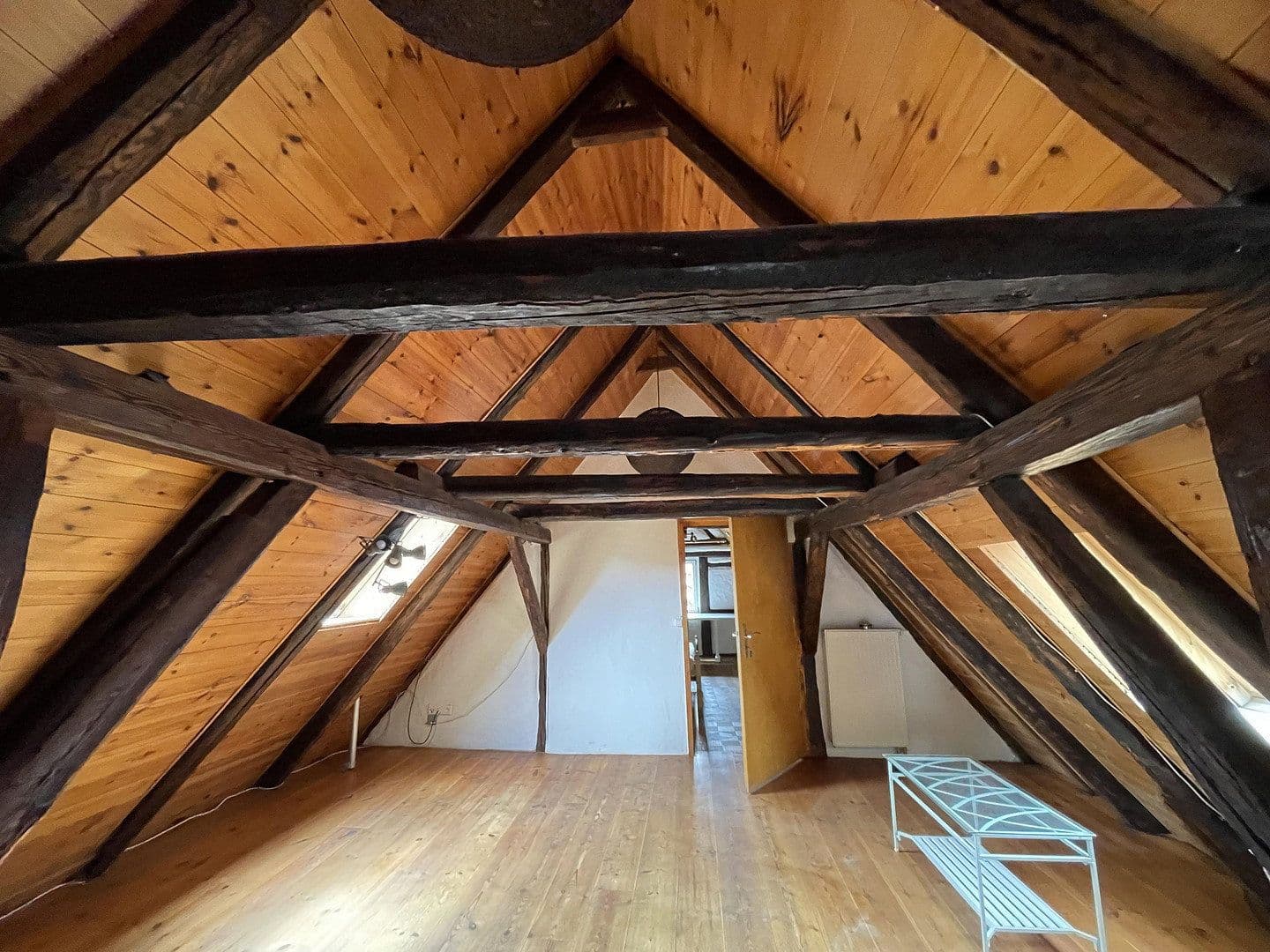 Pronájem bytu 6+1 125 m², Vordere Schmiedgasse 9, Schwäbisch Gmünd, Bádensko-Württembersko Pronájem bytu 6+1 125 m², Vordere Schmiedgasse 9, Schwäbisch Gmünd, Bádensko-Württembersko