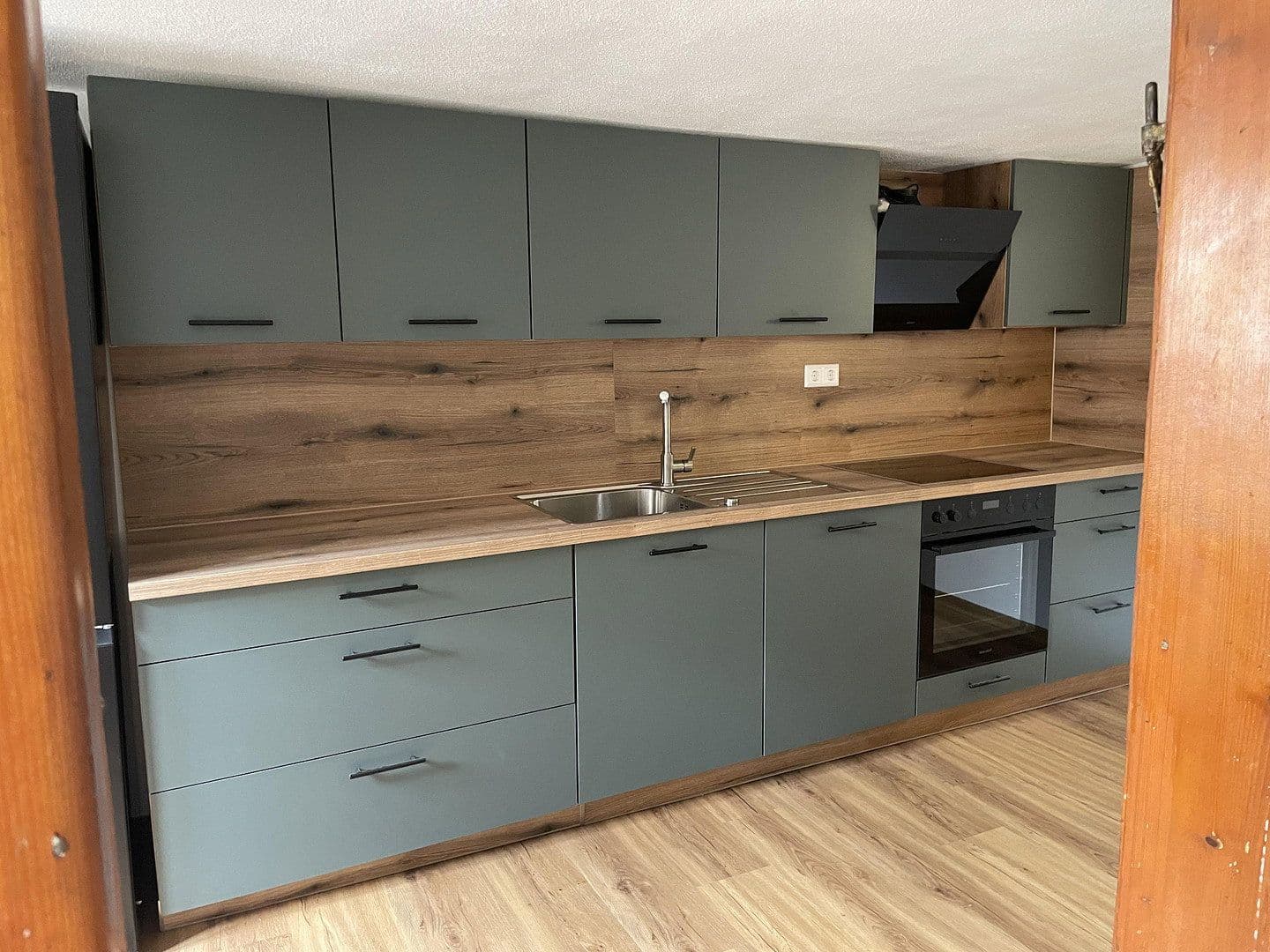 Pronájem bytu 6+1 125 m², Vordere Schmiedgasse 9, Schwäbisch Gmünd, Bádensko-Württembersko Pronájem bytu 6+1 125 m², Vordere Schmiedgasse 9, Schwäbisch Gmünd, Bádensko-Württembersko