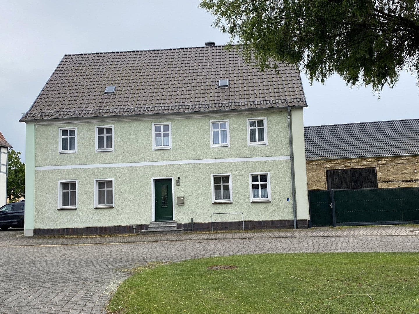 Prodej domu 200 m², pozemek 1.233 m², Jessen (Elster), Sasko-Anhaltsko Prodej domu 200 m², pozemek 1.233 m², Jessen (Elster), Sasko-Anhaltsko