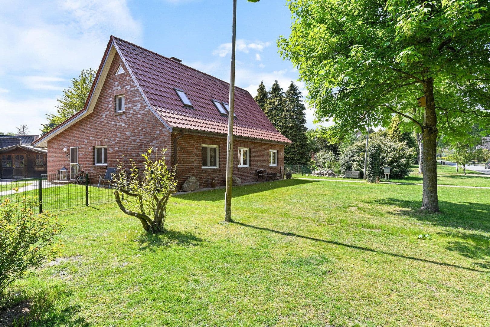 Prodej domu 150 m², pozemek 889 m², Seedorf, Dolní Sasko Prodej domu 150 m², pozemek 889 m², Seedorf, Dolní Sasko