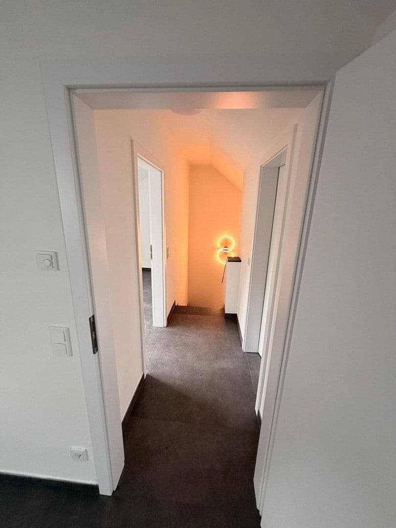 Pronájem domu 105 m², pozemek 30 m², Mörfelden-Walldorf, Hessen Pronájem domu 105 m², pozemek 30 m², Mörfelden-Walldorf, Hessen