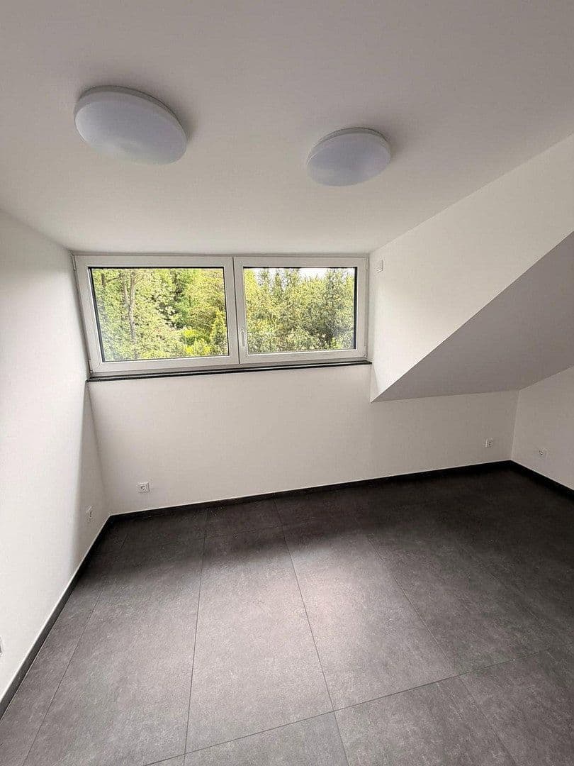 Pronájem domu 105 m², pozemek 30 m², Mörfelden-Walldorf, Hessen Pronájem domu 105 m², pozemek 30 m², Mörfelden-Walldorf, Hessen