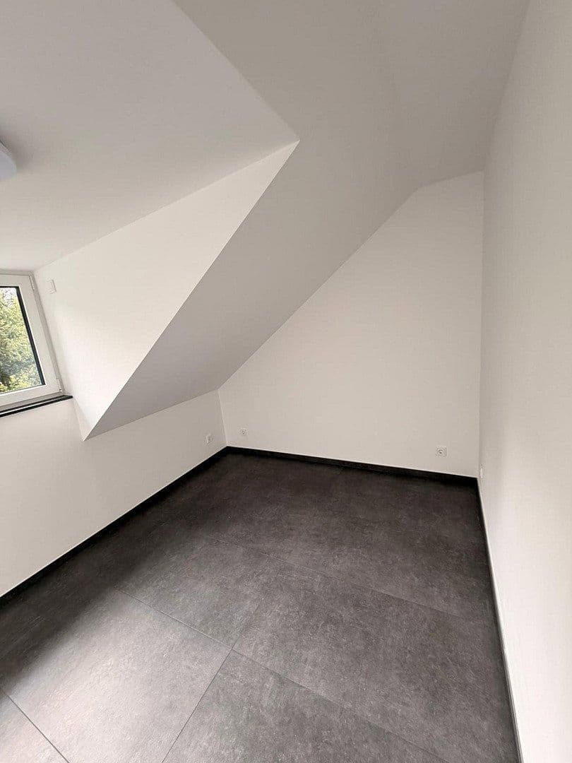 Pronájem domu 105 m², pozemek 30 m², Mörfelden-Walldorf, Hessen Pronájem domu 105 m², pozemek 30 m², Mörfelden-Walldorf, Hessen