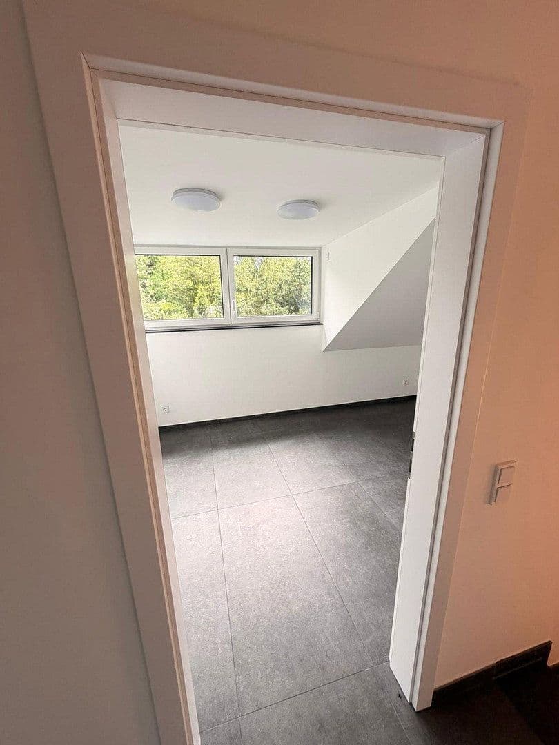 Pronájem domu 105 m², pozemek 30 m², Mörfelden-Walldorf, Hessen Pronájem domu 105 m², pozemek 30 m², Mörfelden-Walldorf, Hessen