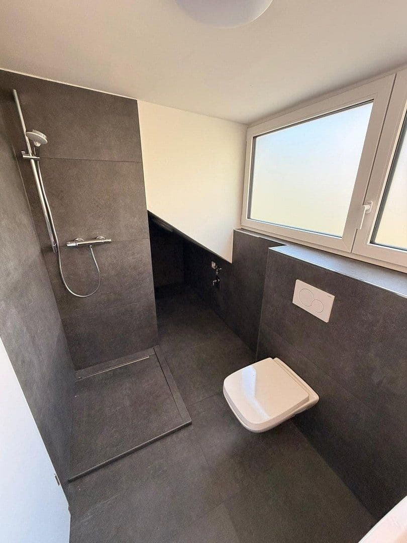 Pronájem domu 105 m², pozemek 30 m², Mörfelden-Walldorf, Hessen Pronájem domu 105 m², pozemek 30 m², Mörfelden-Walldorf, Hessen