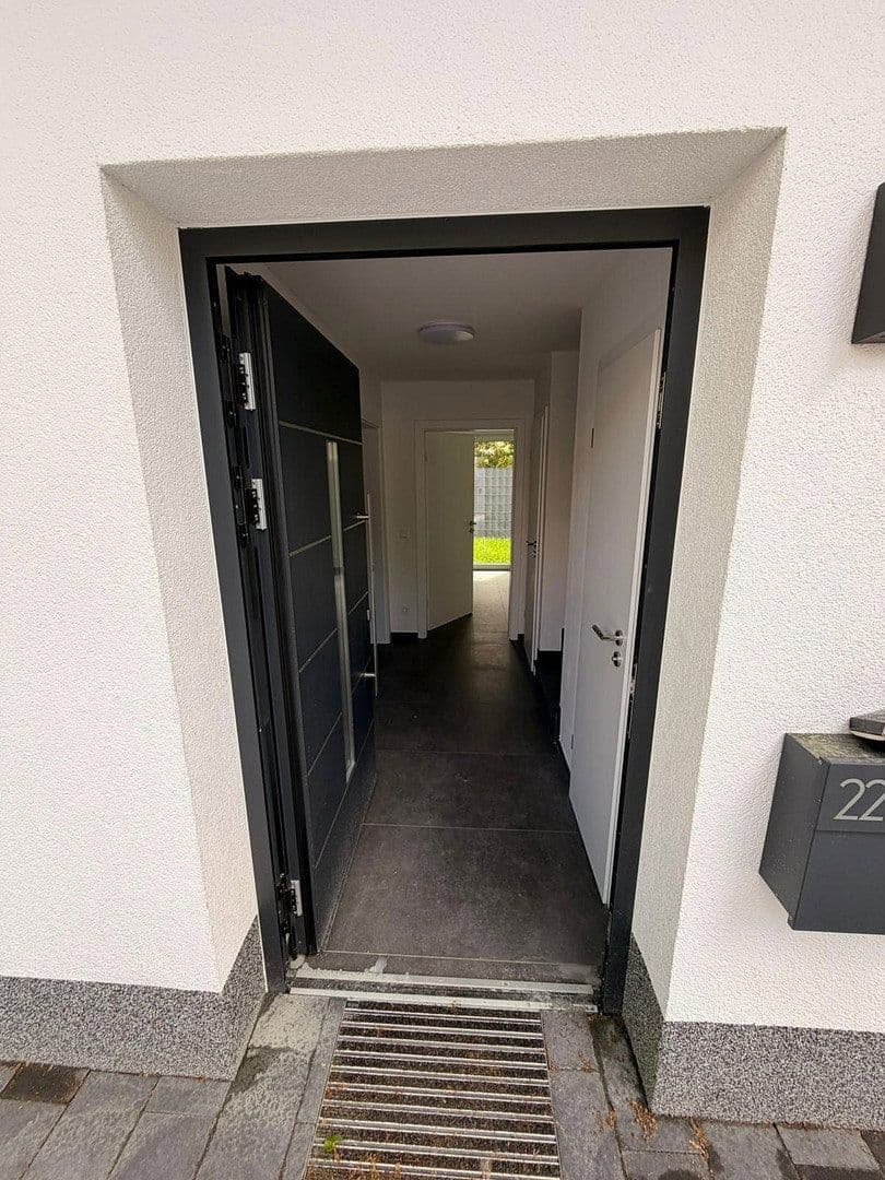 Pronájem domu 105 m², pozemek 30 m², Mörfelden-Walldorf, Hessen Pronájem domu 105 m², pozemek 30 m², Mörfelden-Walldorf, Hessen