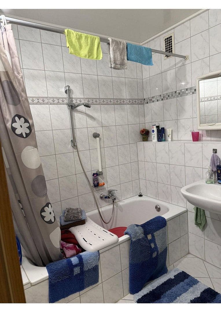 Prodej bytu 3+1 83 m², Finther Landstraße 87, Mainz, Porýní-Falc Prodej bytu 3+1 83 m², Finther Landstraße 87, Mainz, Porýní-Falc