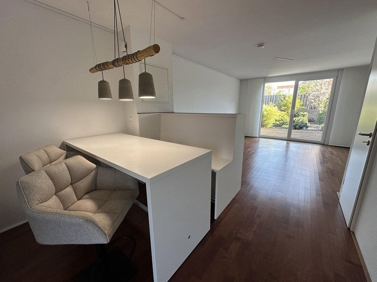 Prodej domu 81 m², pozemek 130 m², Laatzen, Dolní Sasko Prodej domu 81 m², pozemek 130 m², Laatzen, Dolní Sasko