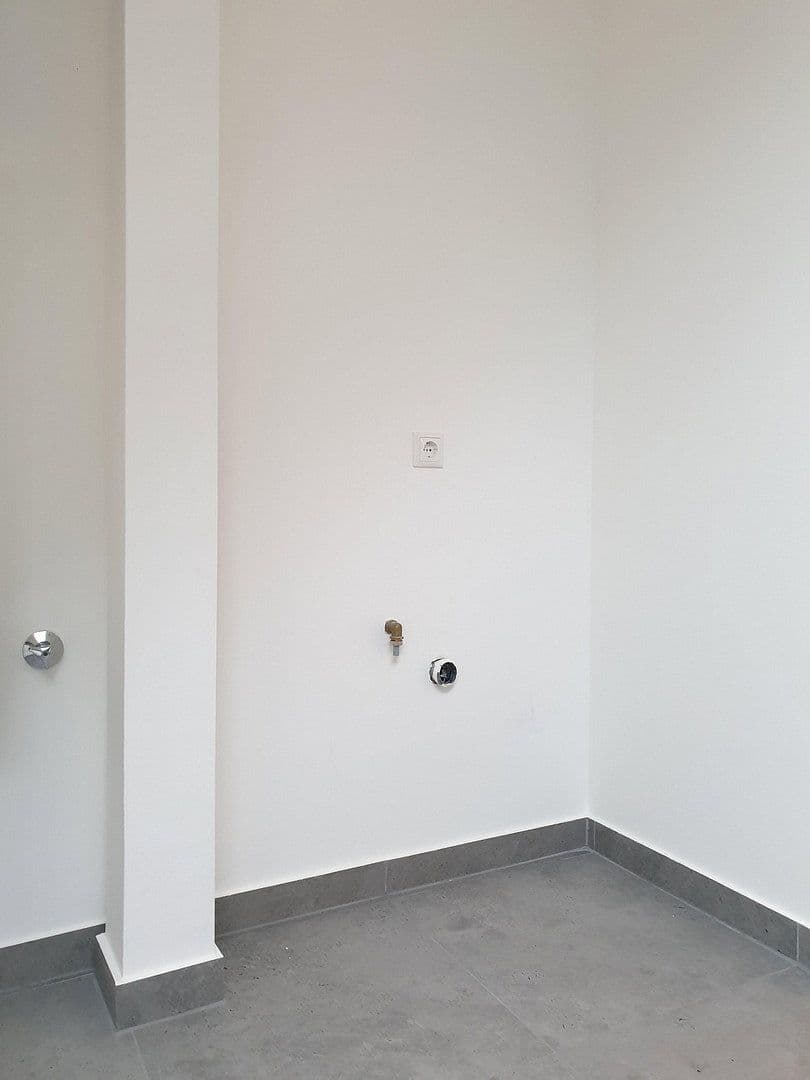 Pronájem bytu 3+kk 74 m², Königsteiner Straße 40d, Frankfurt am Main, Hessen Pronájem bytu 3+kk 74 m², Königsteiner Straße 40d, Frankfurt am Main, Hessen